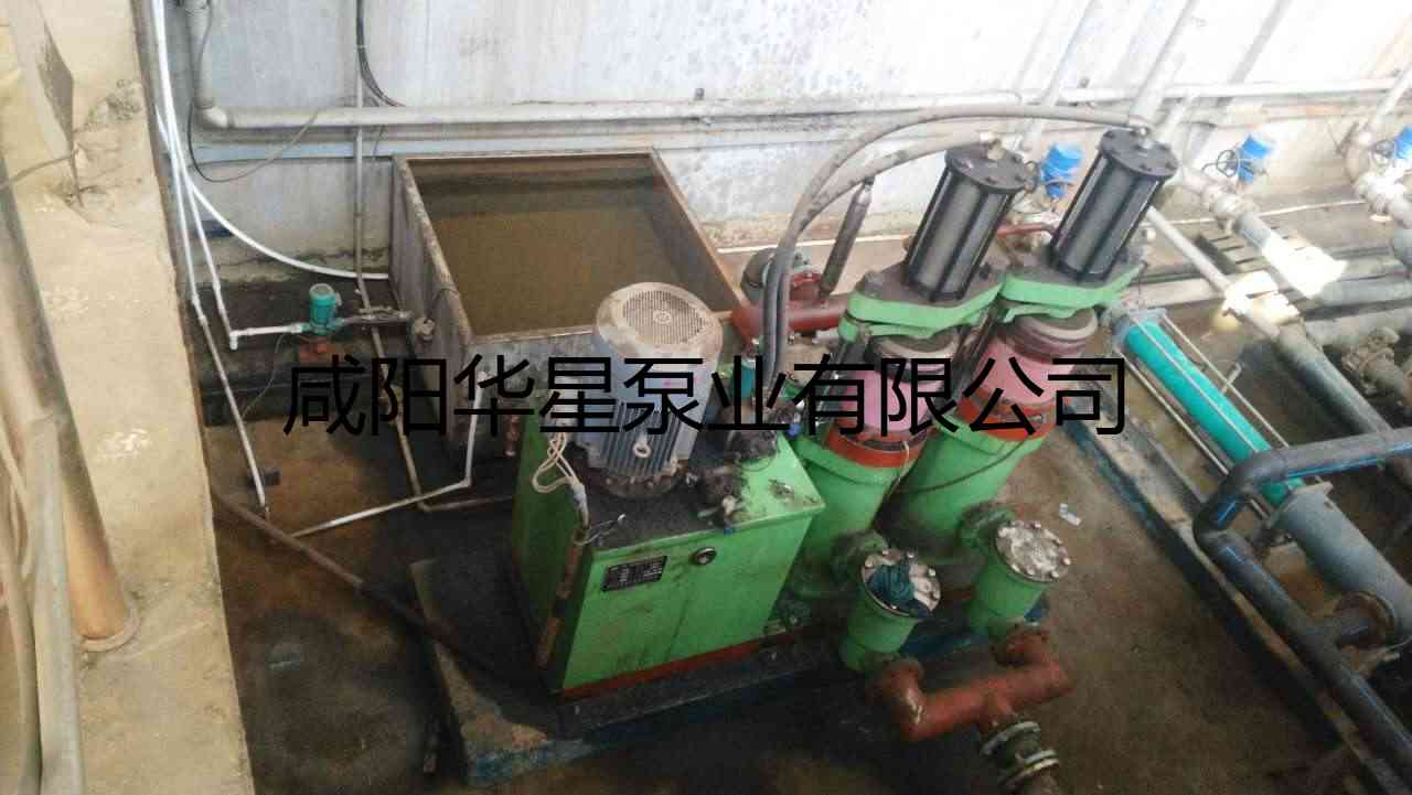華星陶瓷柱塞泵尾礦使用現(xiàn)場(chǎng).jpg